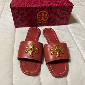 Tory Burch Bordeaux Eleanor slide sandal. Size 9. In excellent condition.